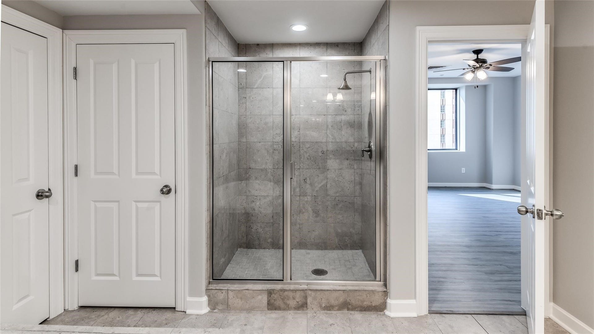 914 Main Street, #1503, Houston, TX 77002 914 Main Street, #1503, Houston, TX 77002