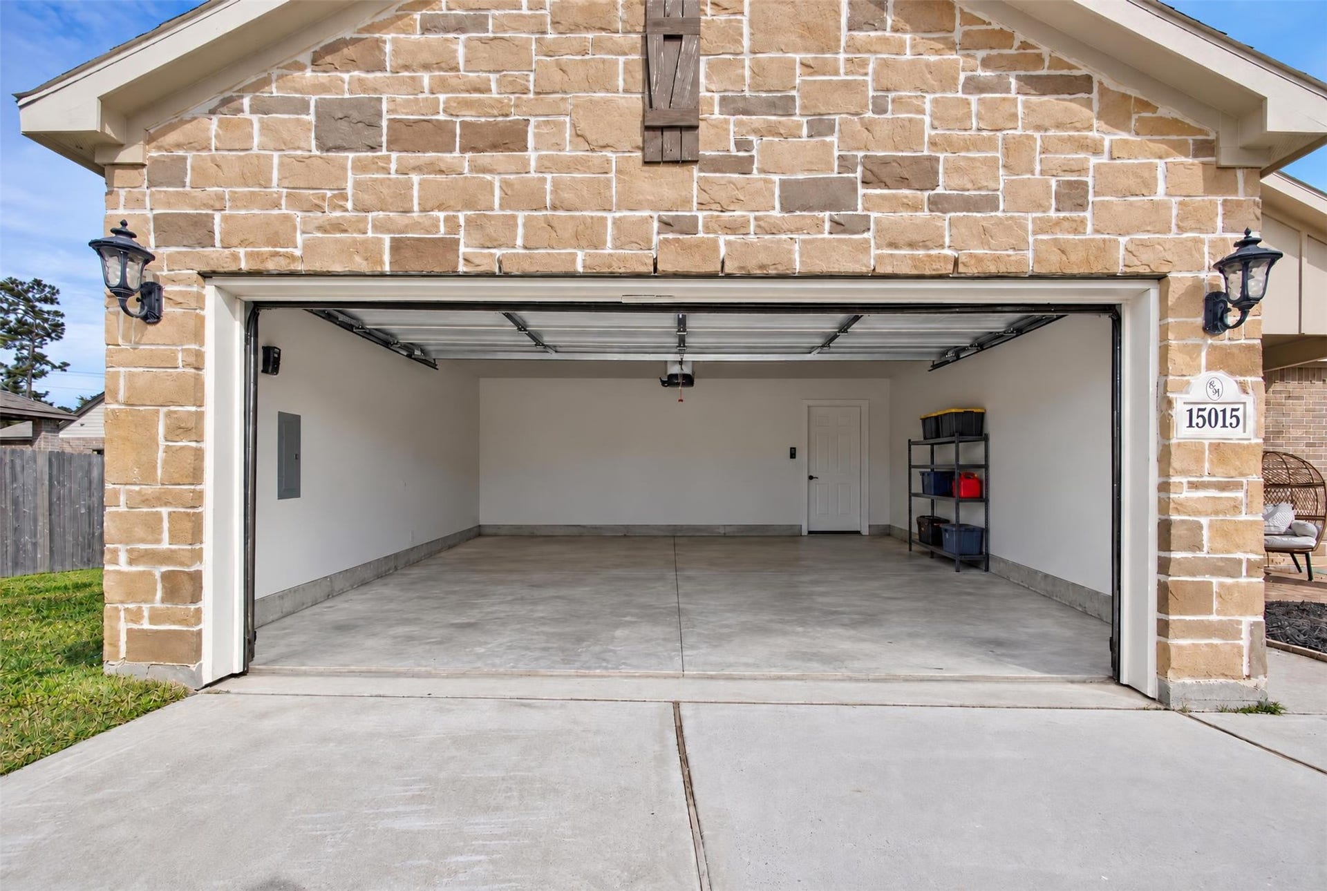 15015 Meadow Glen N, Conroe, TX 77306 15015 Meadow Glen N, Conroe, TX 77306