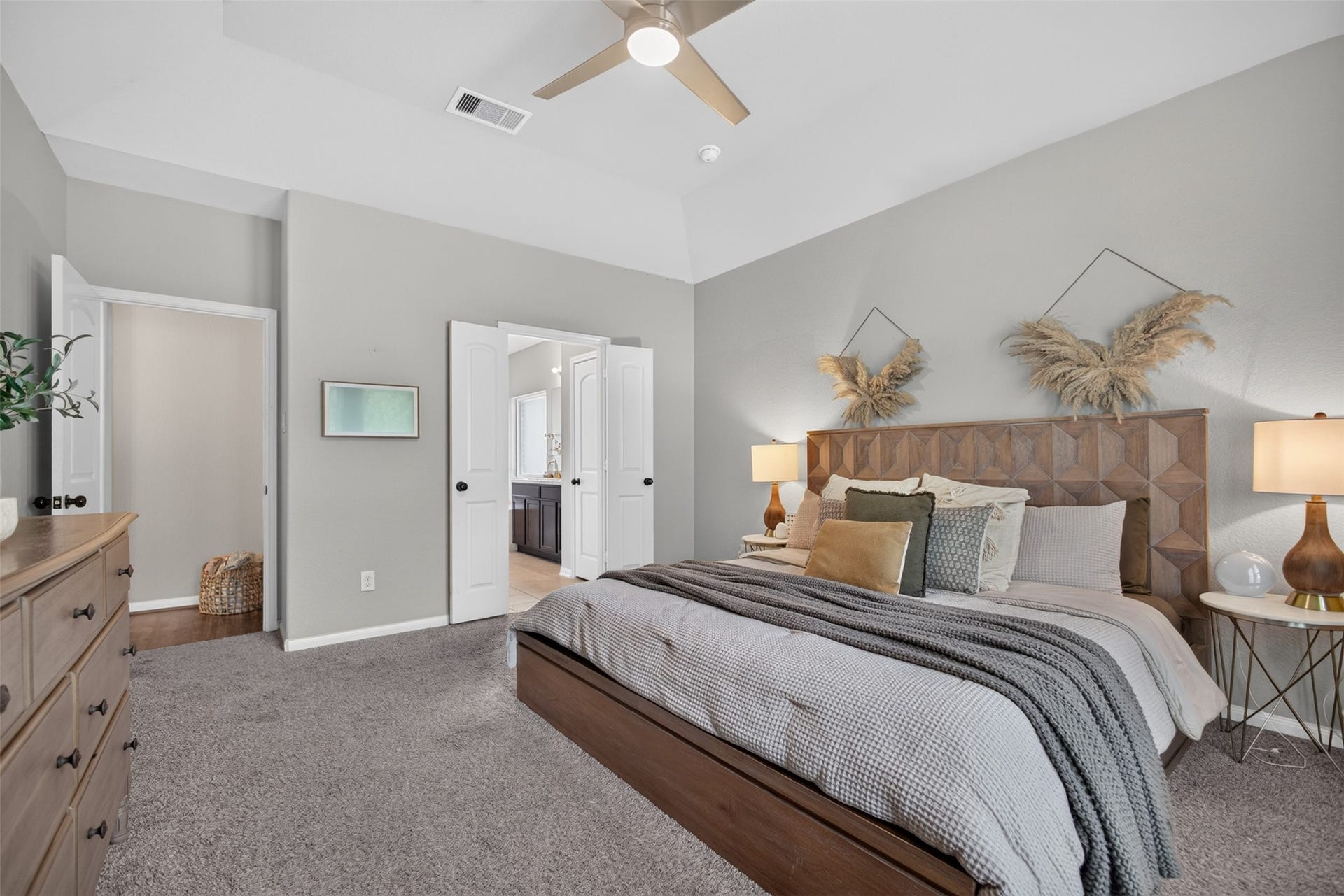 15015 Meadow Glen N, Conroe, TX 77306 15015 Meadow Glen N, Conroe, TX 77306