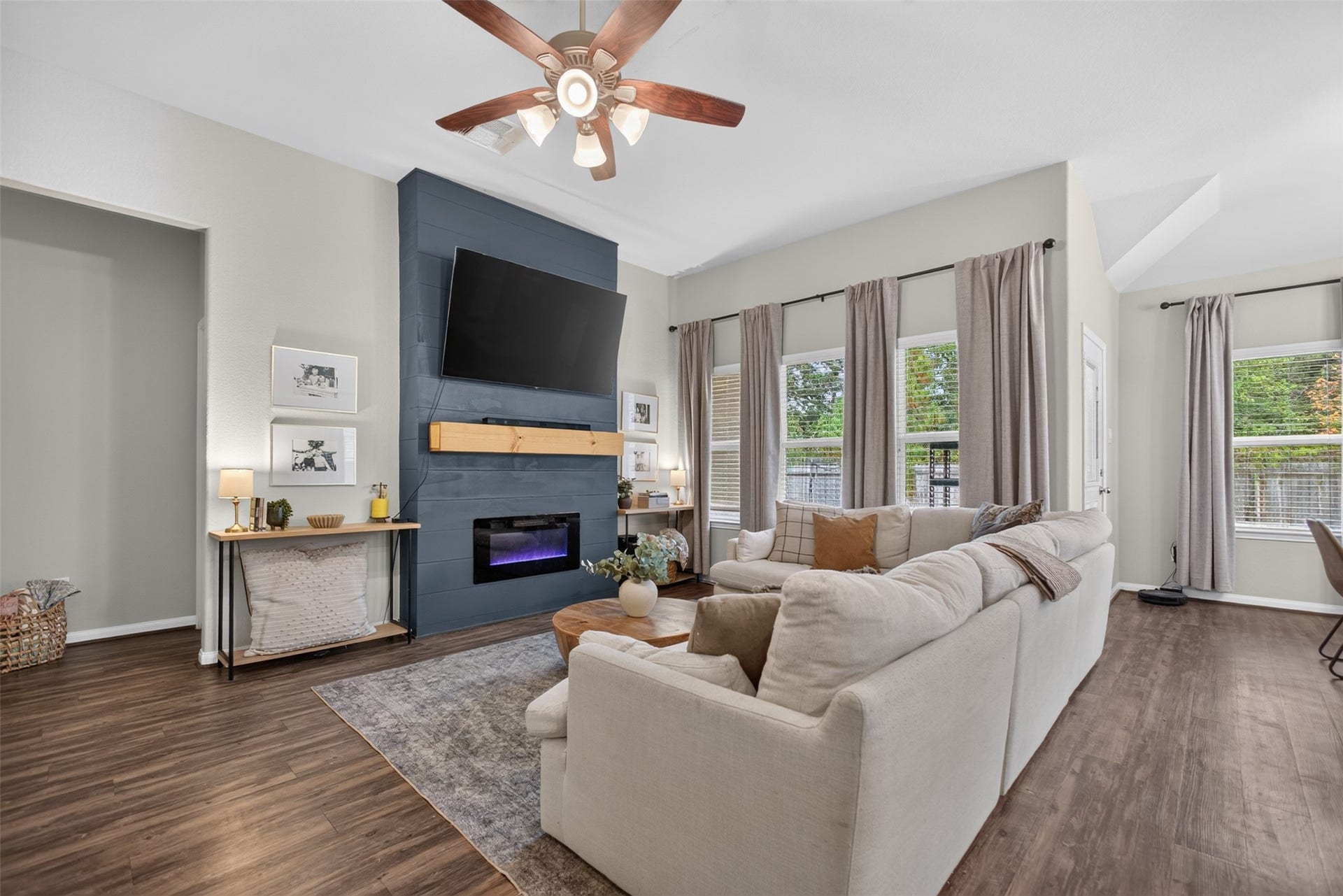 15015 Meadow Glen N, Conroe, TX 77306 15015 Meadow Glen N, Conroe, TX 77306