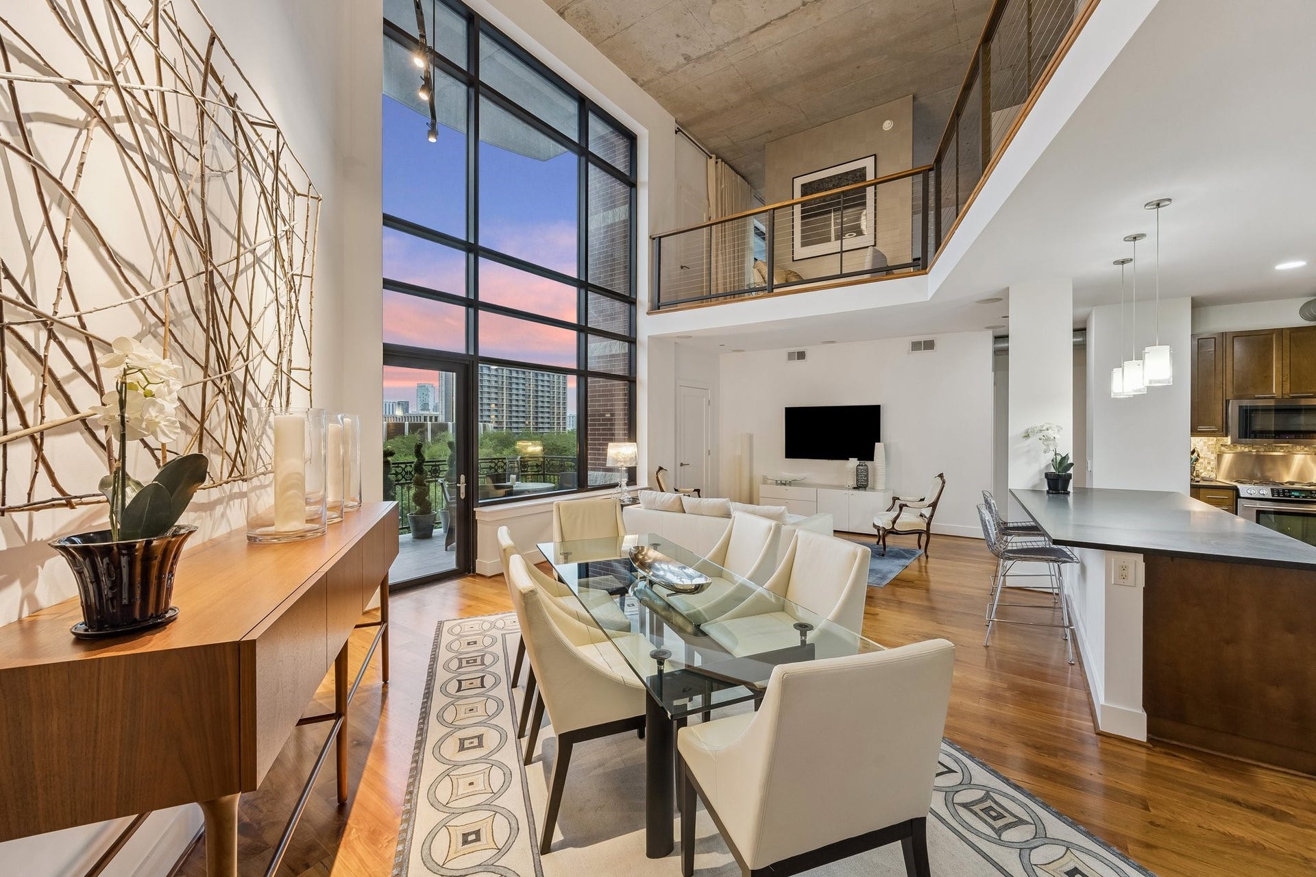 5005 Hidalgo Street, #603, Houston, TX 77056 5005 Hidalgo Street, #603, Houston, TX 77056