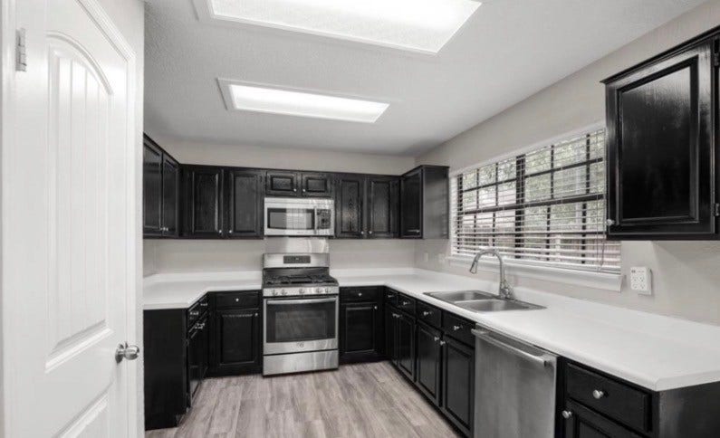 4322 Appalachian Trail, Houston, TX 77345 4322 Appalachian Trail, Houston, TX 77345