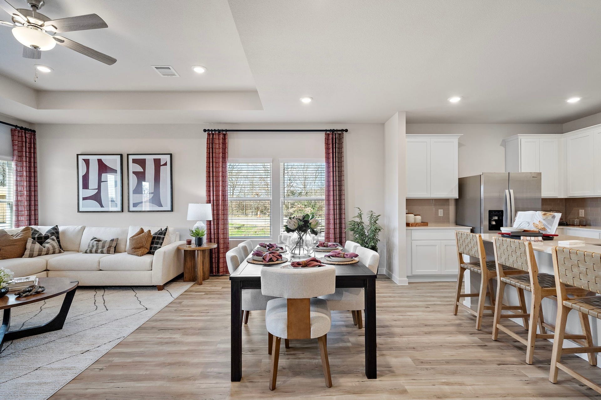 632 Woodhaven Lakes Drive, La Marque, TX 77568 representative photo