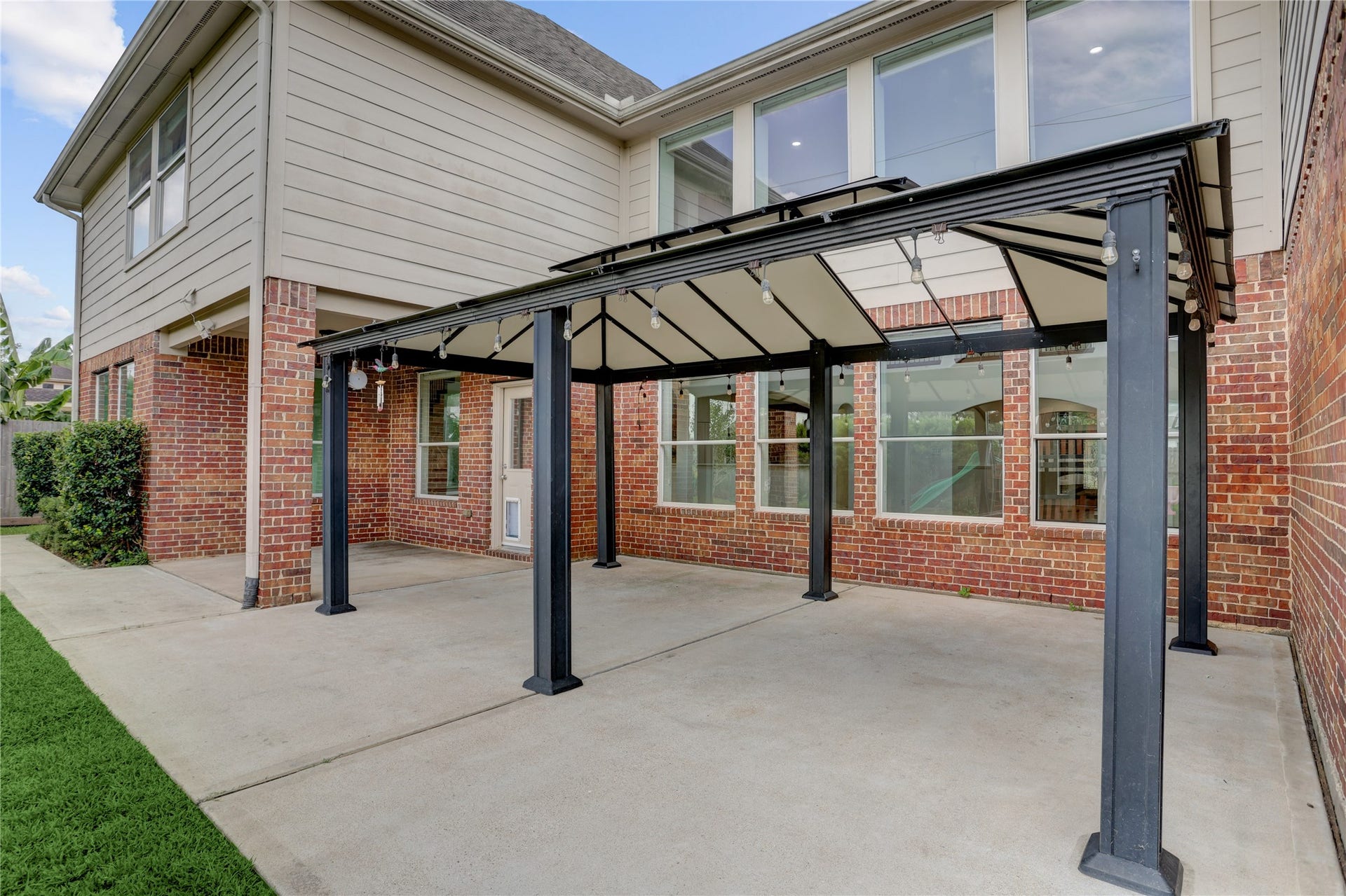 1728 Pampas Trail Drive, Friendswood, TX 77546 Covered Backyard Patio