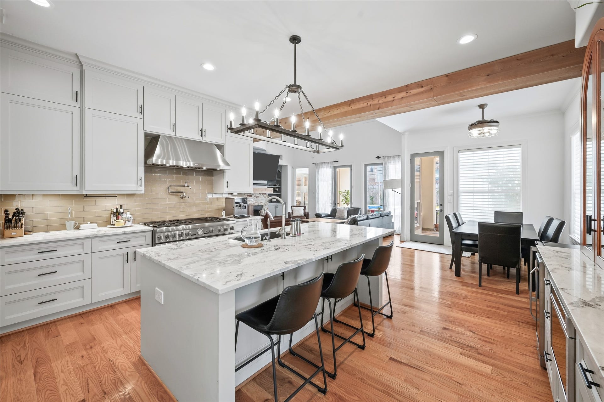 4021 Glenshire Street, Houston, TX 77025