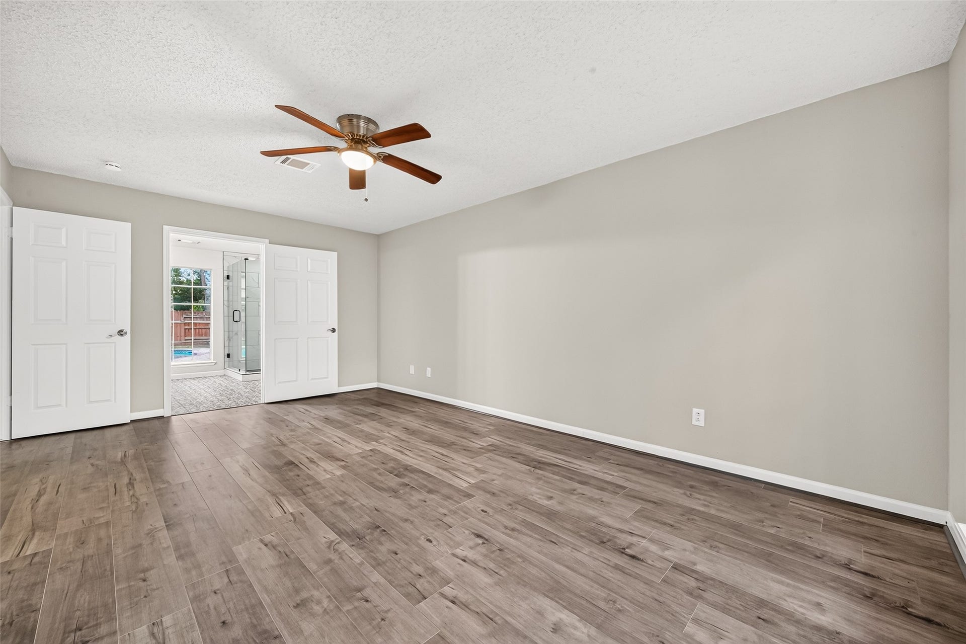 7434 Shangrila Lane, Houston, TX 77095 7434 Shangrila Lane, Houston, TX 77095