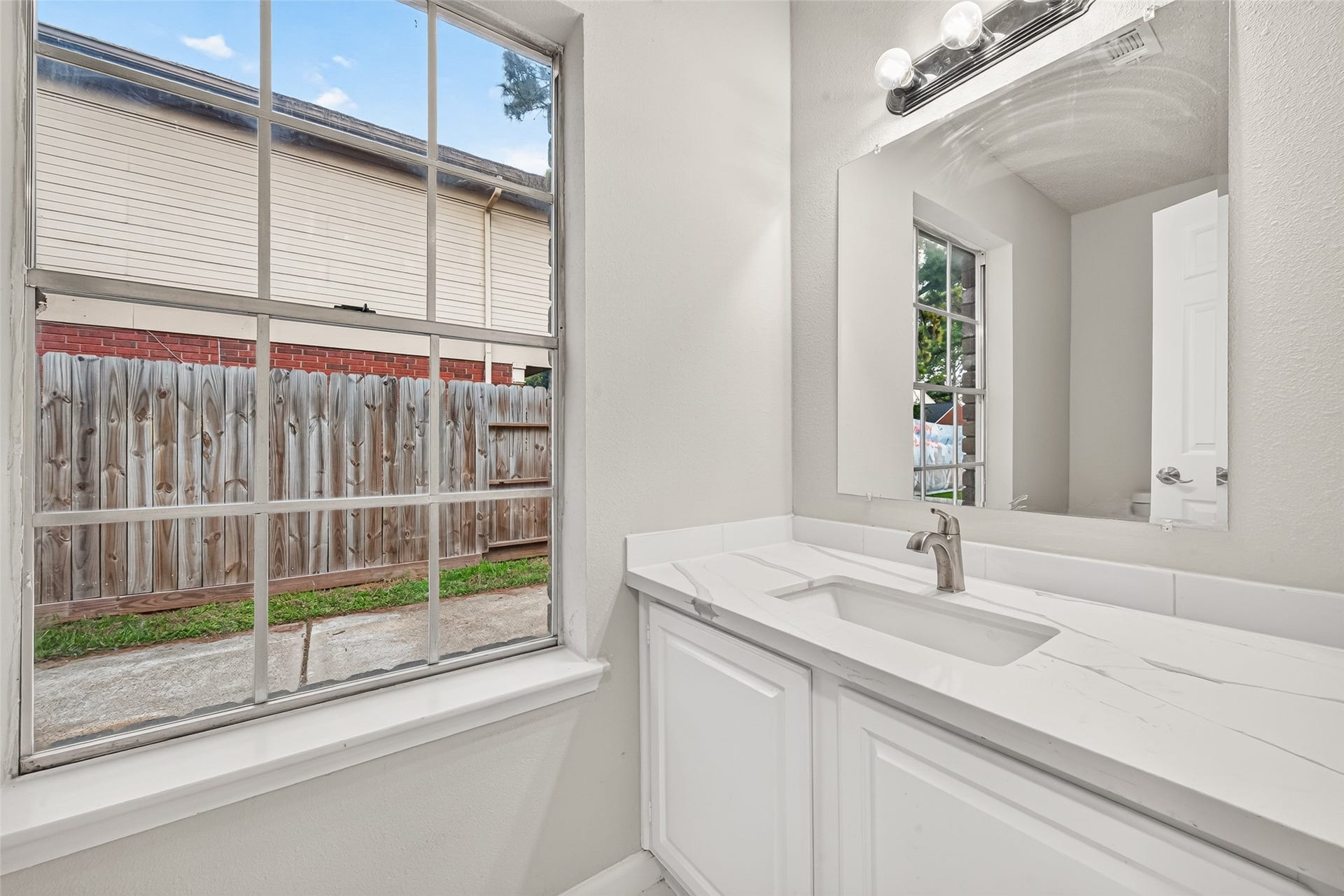 7434 Shangrila Lane, Houston, TX 77095 7434 Shangrila Lane, Houston, TX 77095