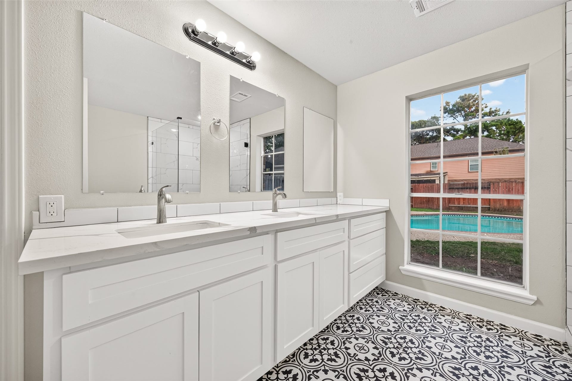 7434 Shangrila Lane, Houston, TX 77095 7434 Shangrila Lane, Houston, TX 77095