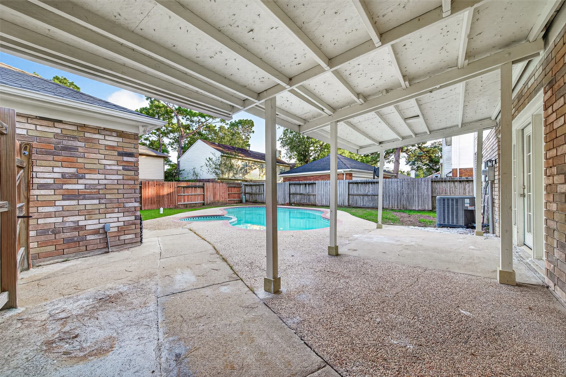 7434 Shangrila Lane, Houston, TX 77095 7434 Shangrila Lane, Houston, TX 77095