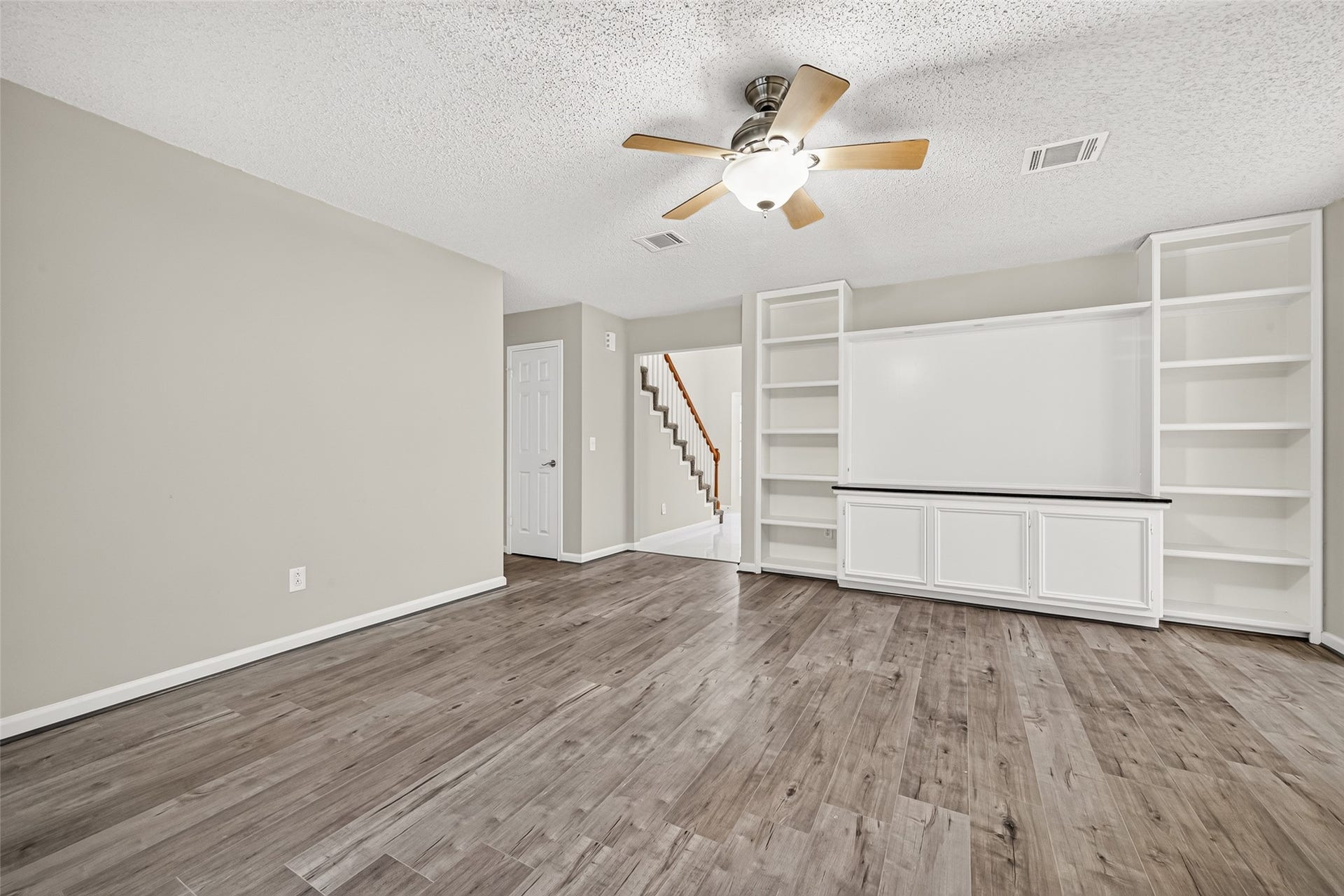 7434 Shangrila Lane, Houston, TX 77095 7434 Shangrila Lane, Houston, TX 77095