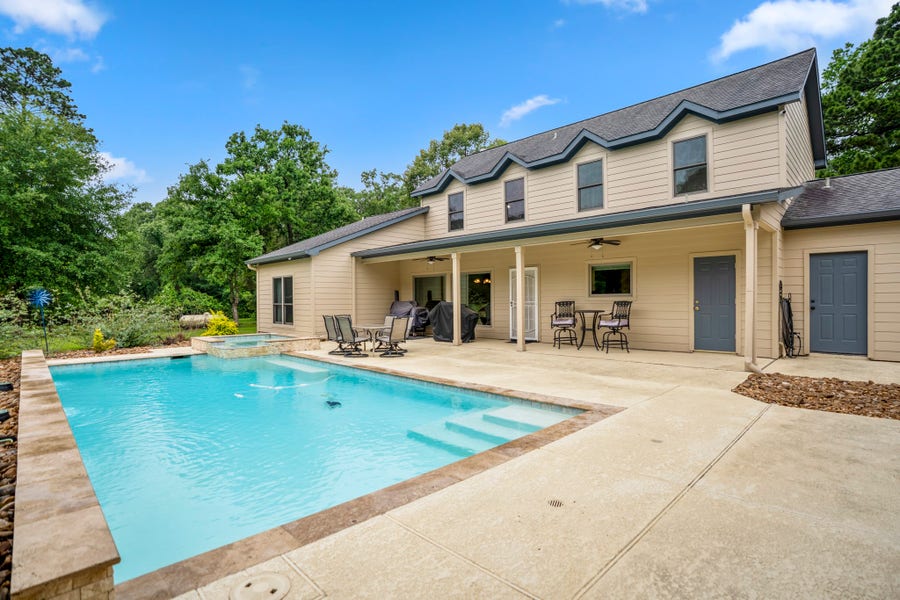 Property photo for 14444 Pine Tree Road, Montgomery, TX