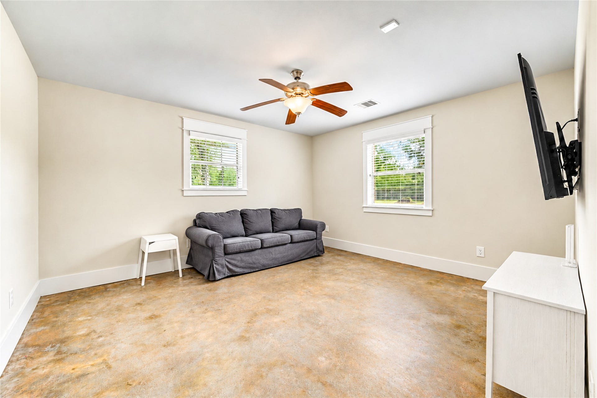 2422 De Soto Street, Houston, TX 77091 2422 De Soto Street, Houston, TX 77091