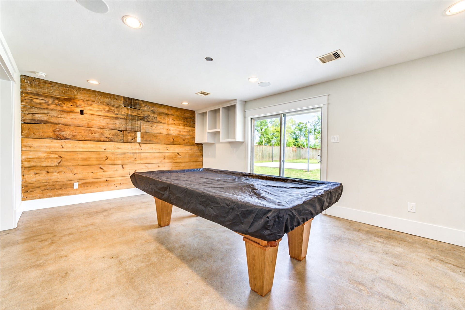 2422 De Soto Street, Houston, TX 77091 2422 De Soto Street, Houston, TX 77091