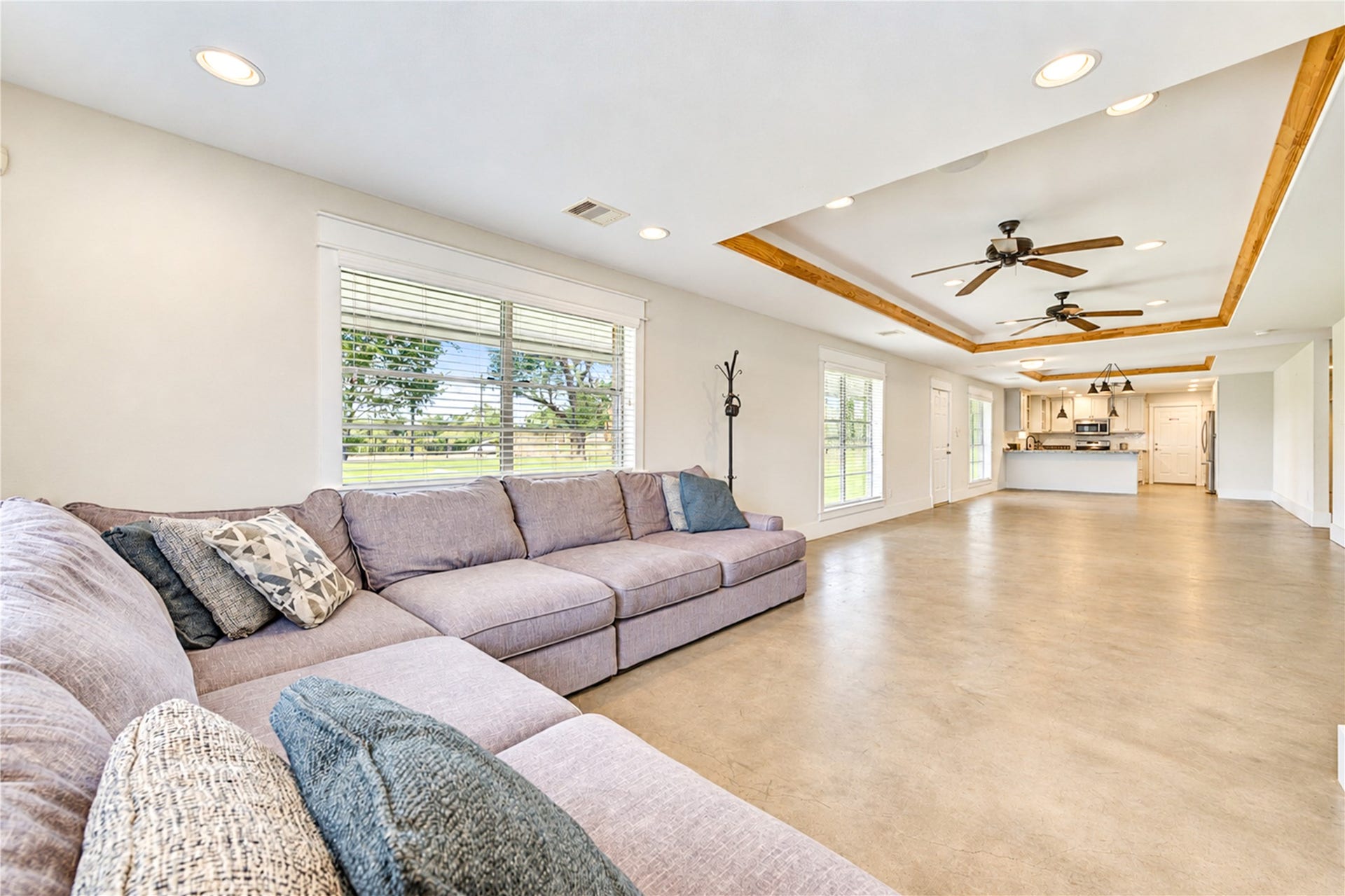2422 De Soto Street, Houston, TX 77091 2422 De Soto Street, Houston, TX 77091