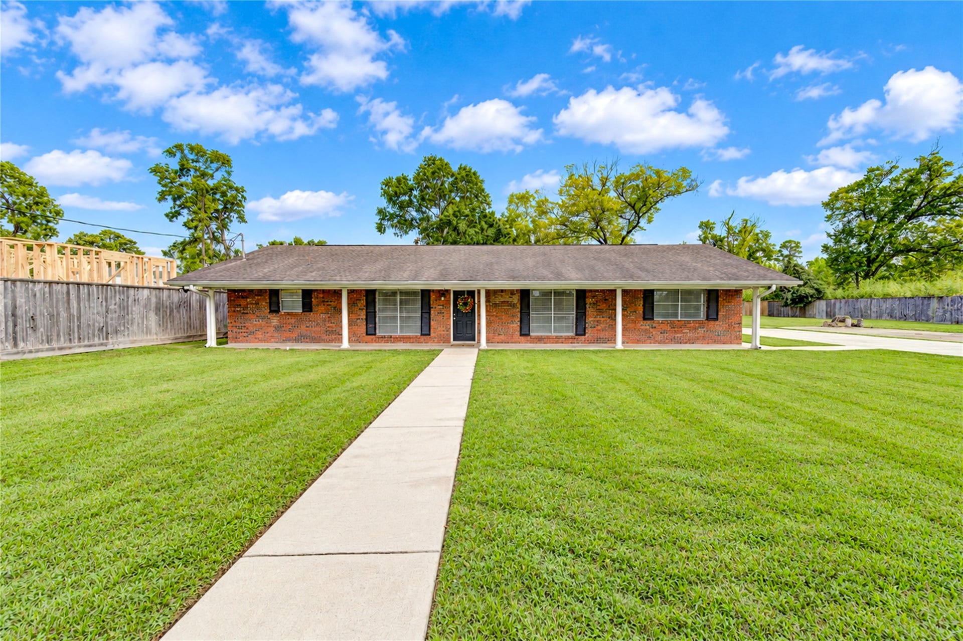 2422 De Soto Street, Houston, TX 77091 2422 De Soto Street, Houston, TX 77091