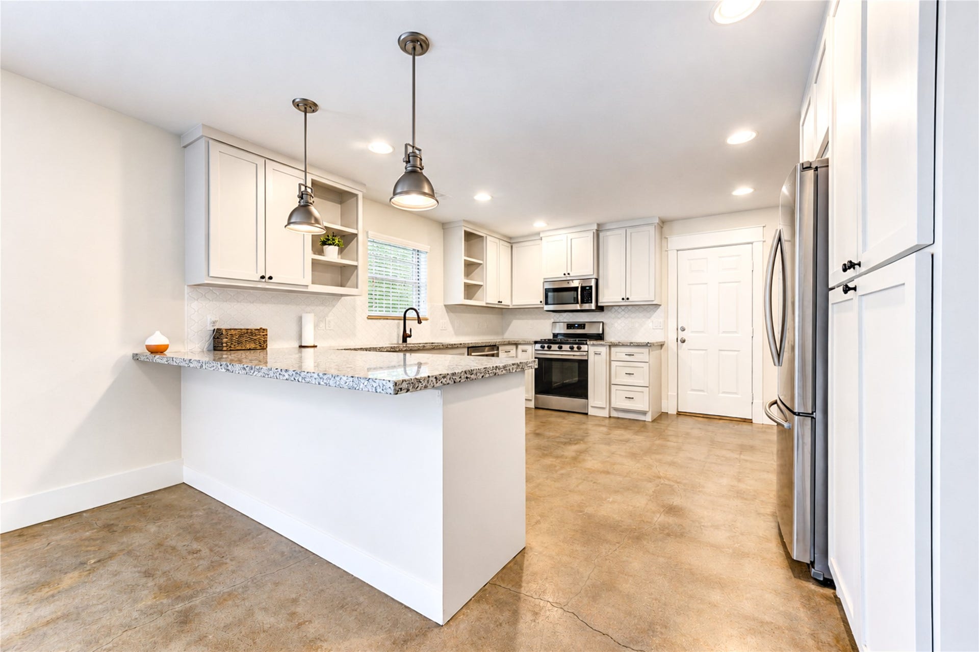 2422 De Soto Street, Houston, TX 77091 2422 De Soto Street, Houston, TX 77091