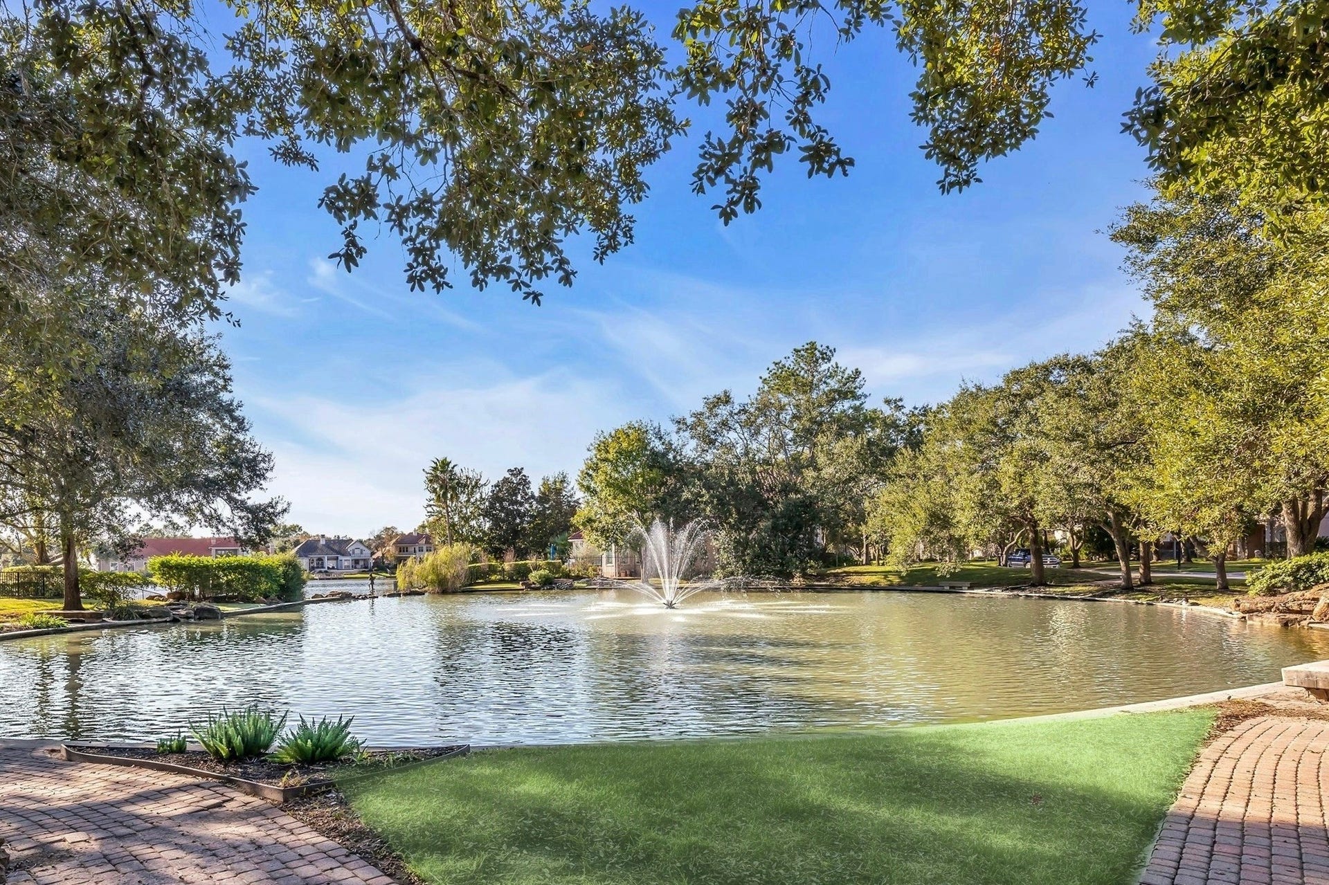 19023 Windsor Lakes Drive, Houston, TX 77094 19023 Windsor Lakes Drive, Houston, TX 77094