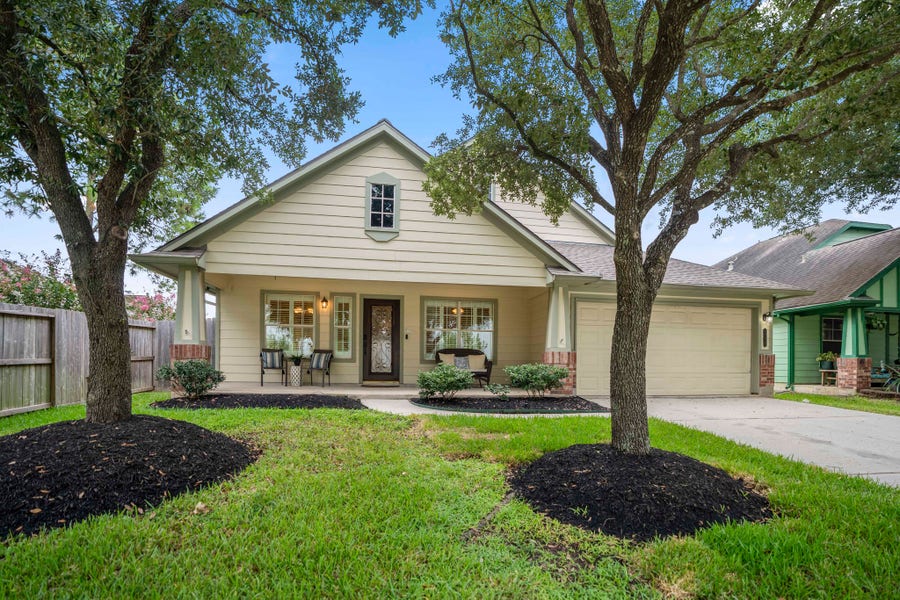 Property photo for 19422 Camellia Bend Circle, Spring, TX