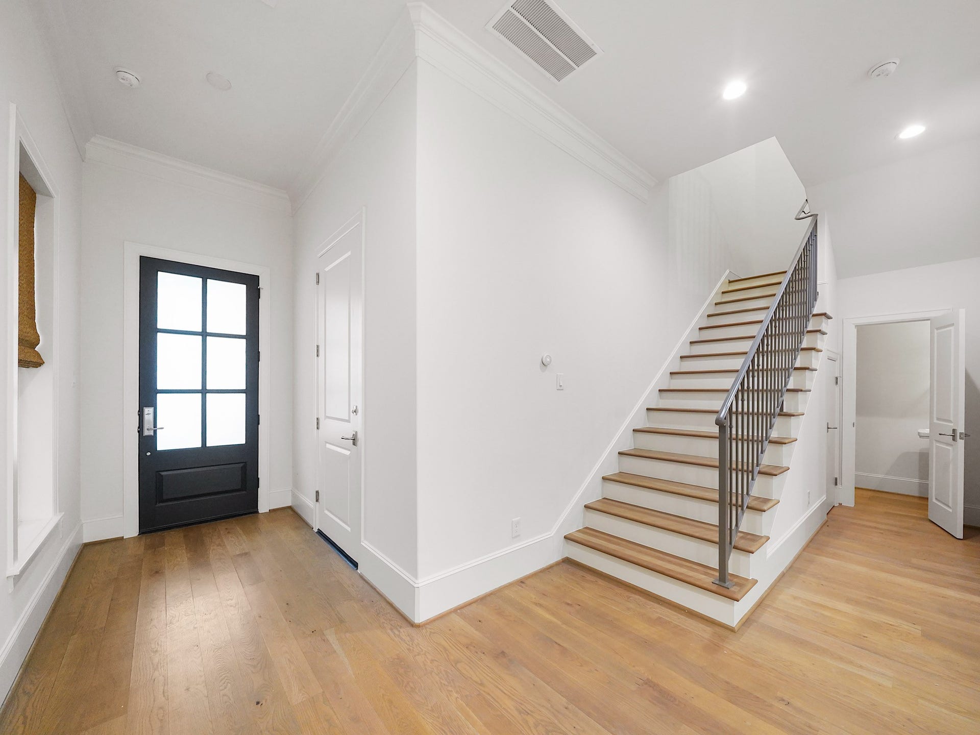 949 Dunleigh Meadows Lane, Houston, TX 77055 949 Dunleigh Meadows Lane, Houston, TX 77055