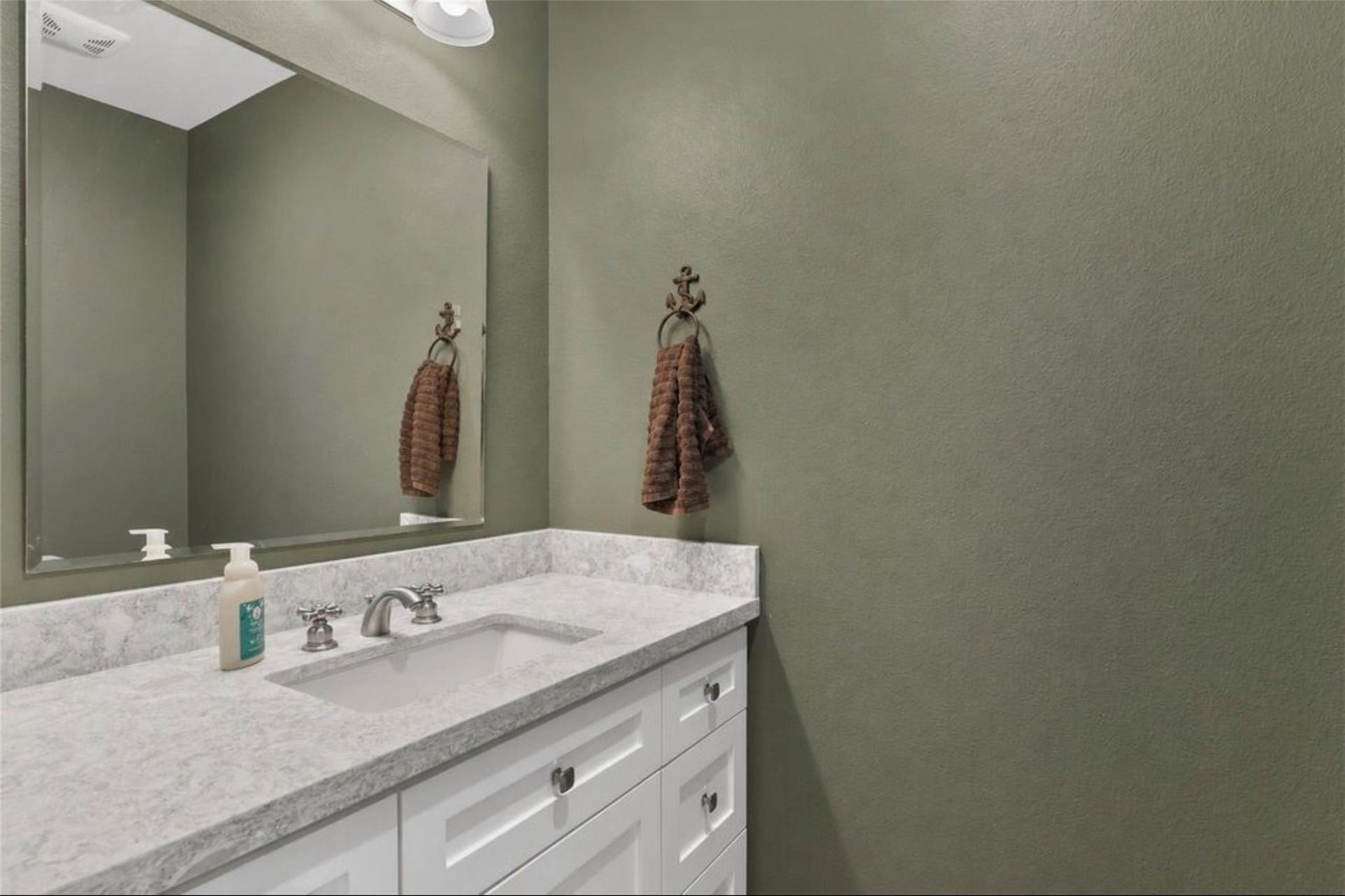 6310 Wickwillow Lane, Alvin, TX 77511 6310 Wickwillow Lane, Alvin, TX 77511