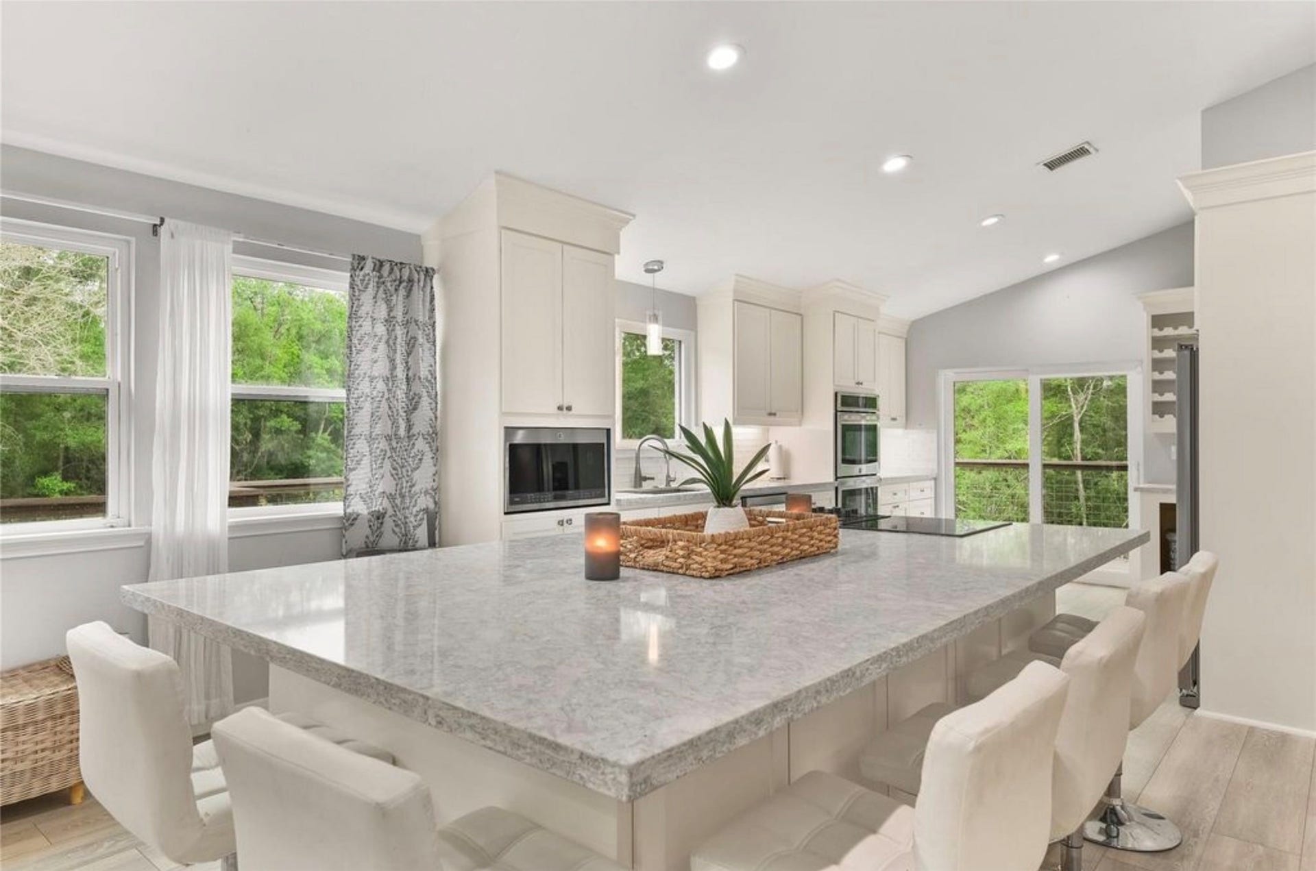 6310 Wickwillow Lane, Alvin, TX 77511 6310 Wickwillow Lane, Alvin, TX 77511