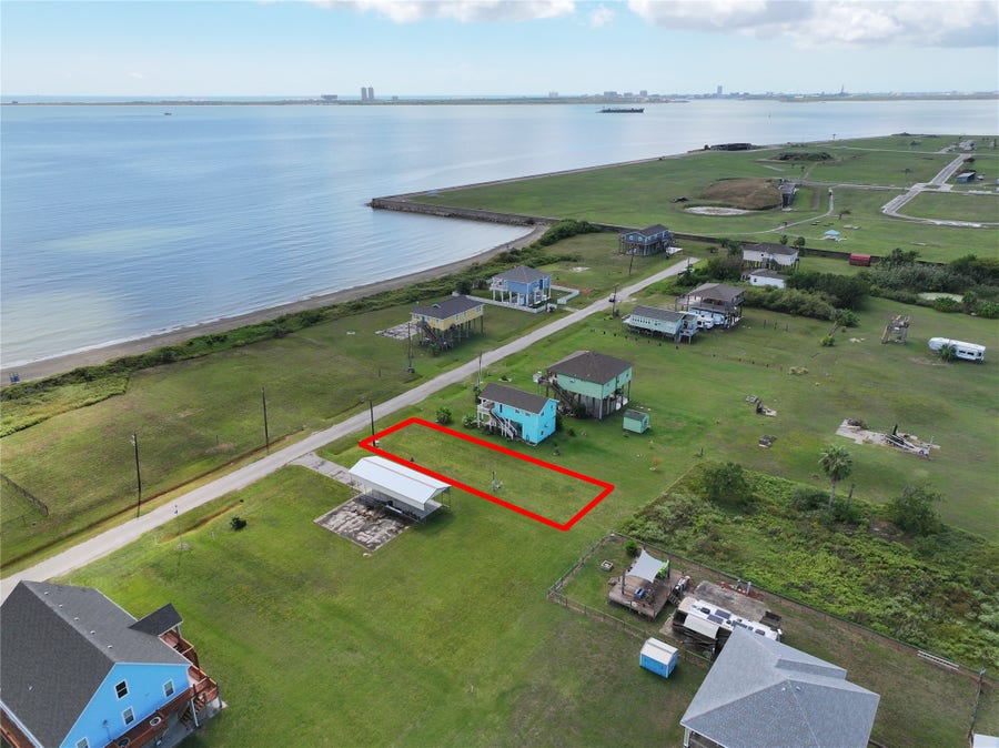Property photo for 1313 Galveston Avenue, Port Bolivar, TX