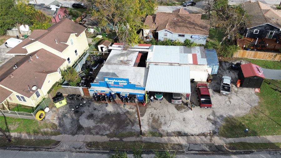 Property photo for 1702 Lockwood Drive, Houston, TX