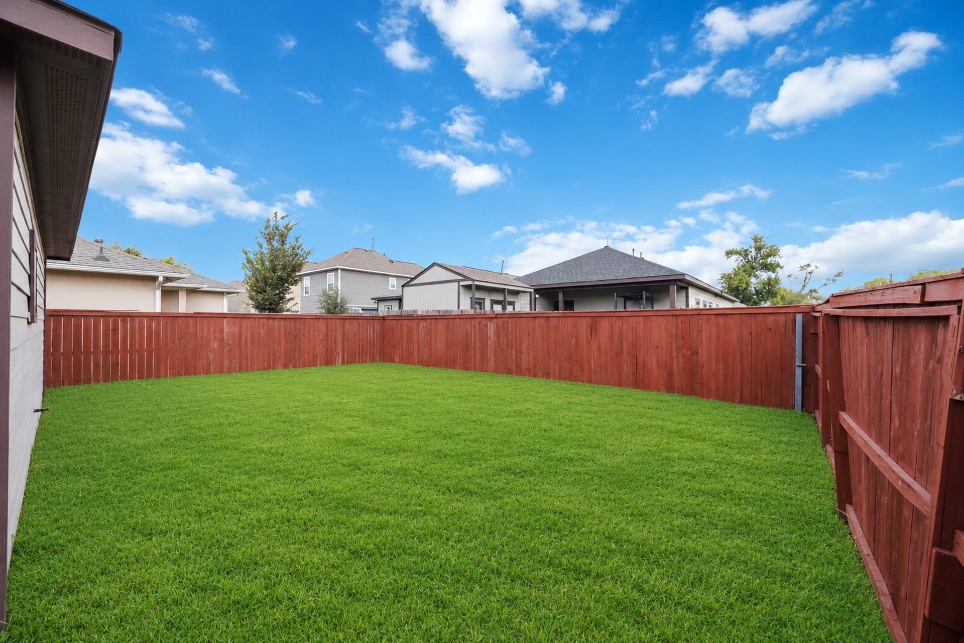 8147 Chateau Street, Houston, TX 77028 Spacious corner lot with large backyard
