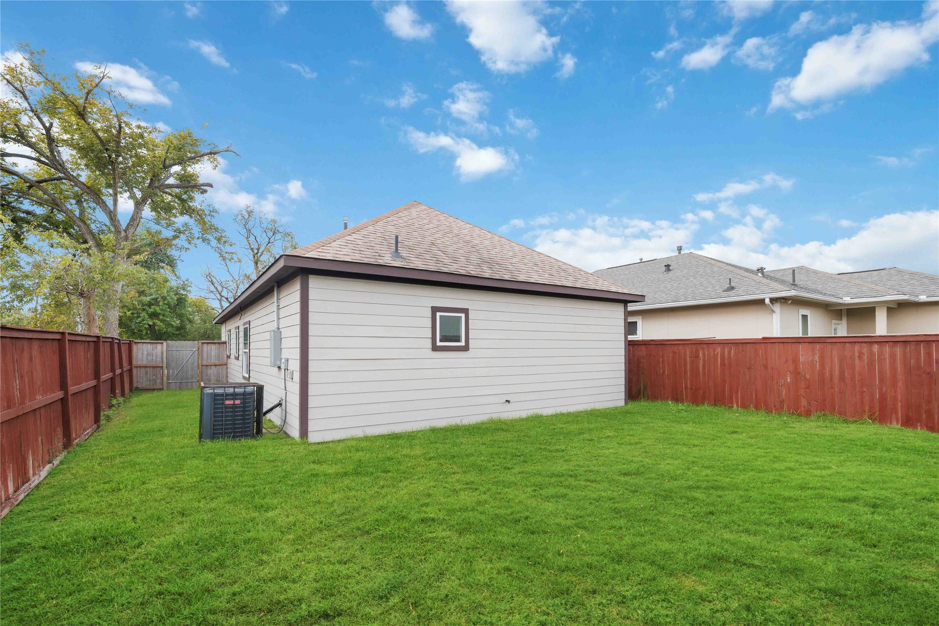 8147 Chateau Street, Houston, TX 77028 Spacious corner lot with large backyard