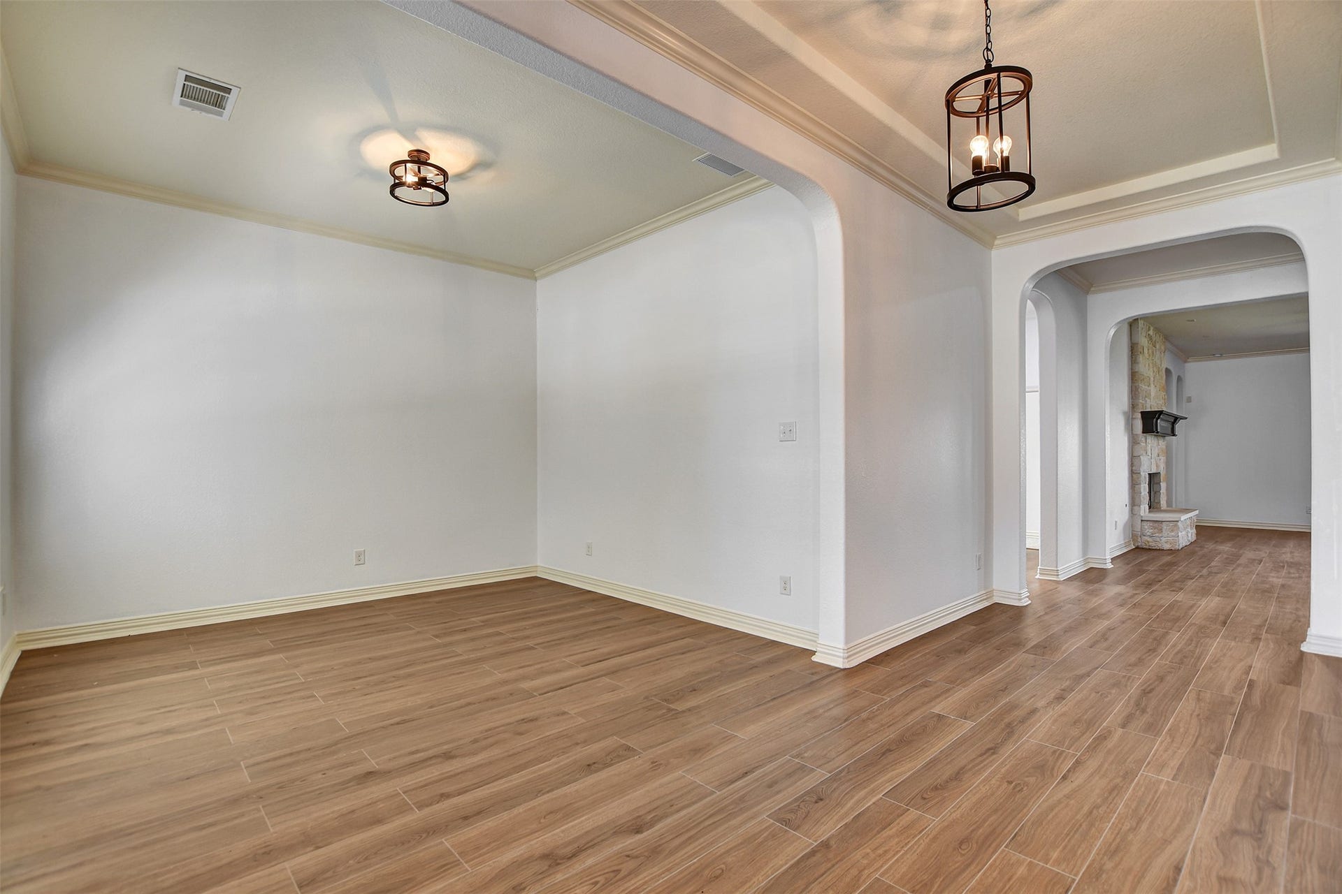 To the left you will have the formal living area or work area.