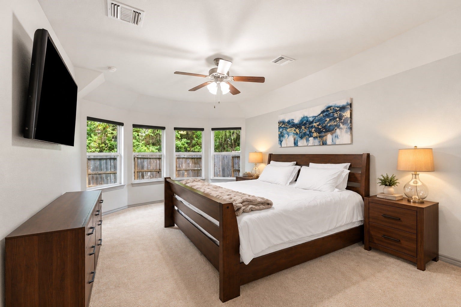 9726 Birdsnest Court, Spring, TX 77379 Virtually staged Furniture and lamps were altered or digitally added.