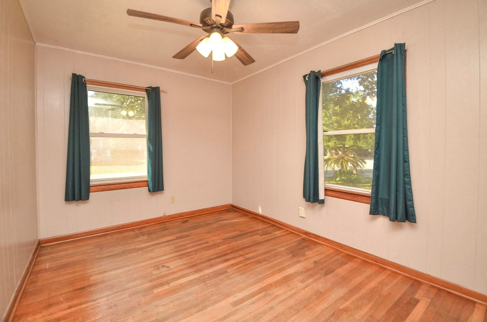 1713 FROST Street, Rosenberg, TX 77471 1713 FROST Street, Rosenberg, TX 77471