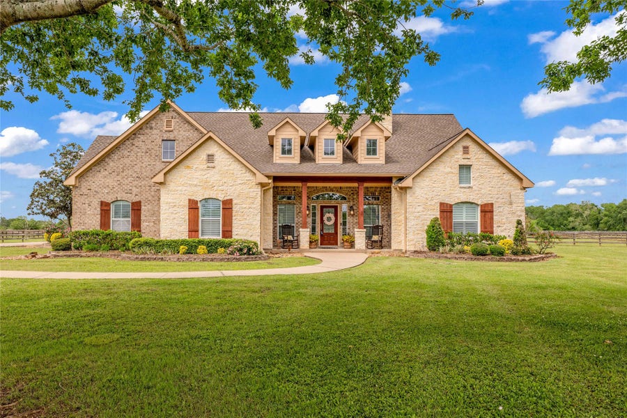 Property photo for 1910 Fox Trot Circle, Richmond, TX