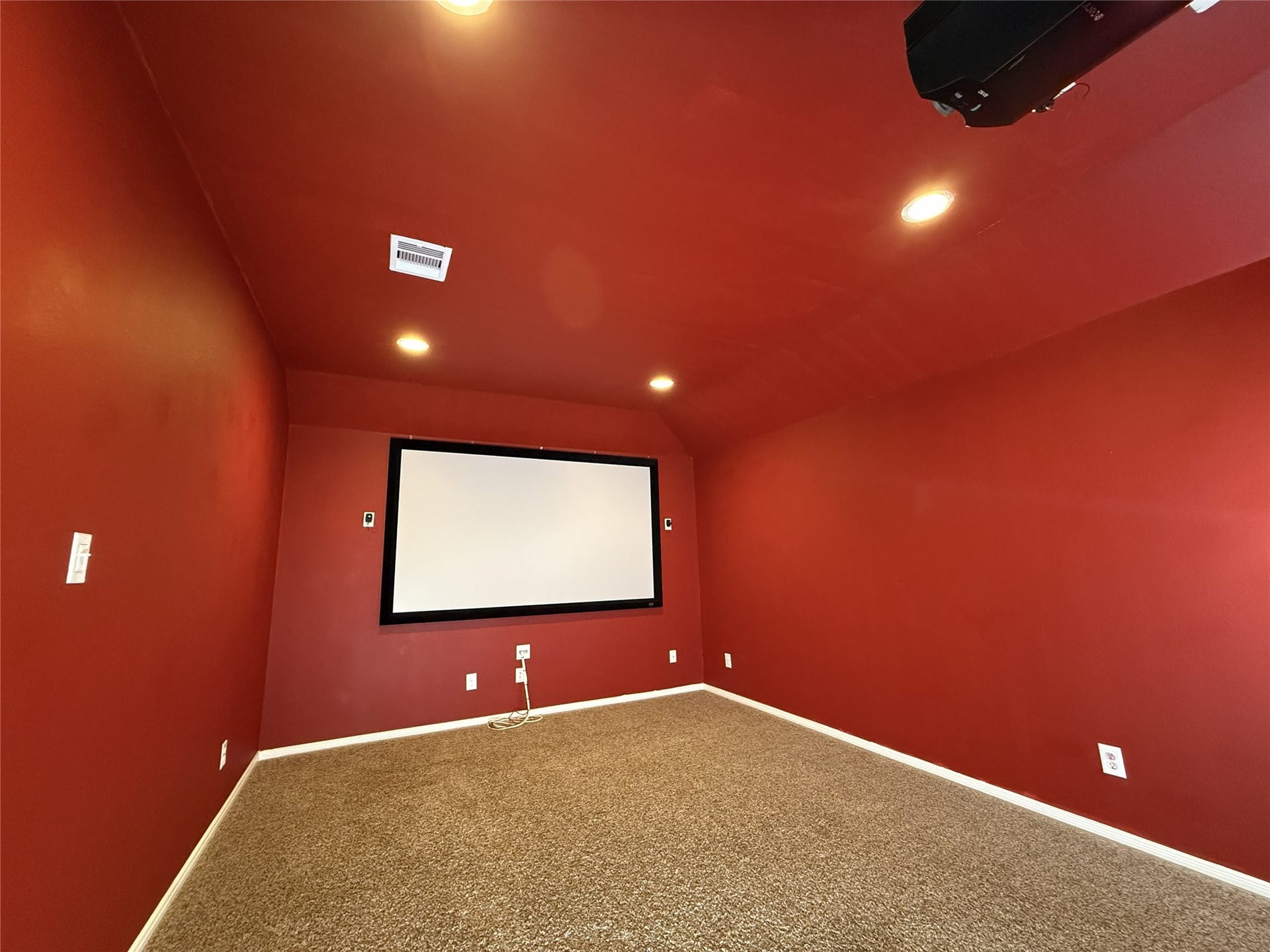 Media room- screen, projector ready for movie night