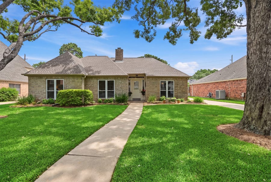 Property photo for 15810 Echo Lodge Drive, Houston, TX