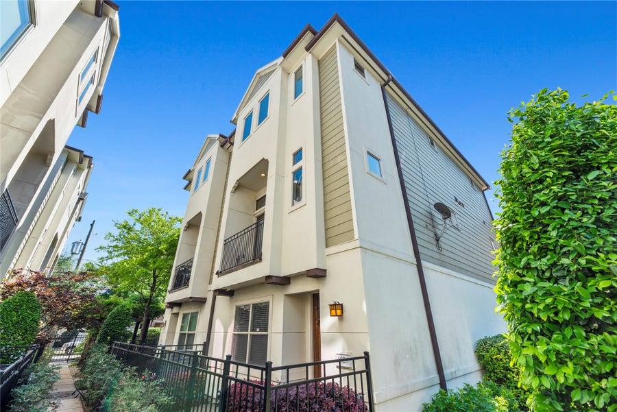 Property photo for 1826 Anita Street, Houston, TX