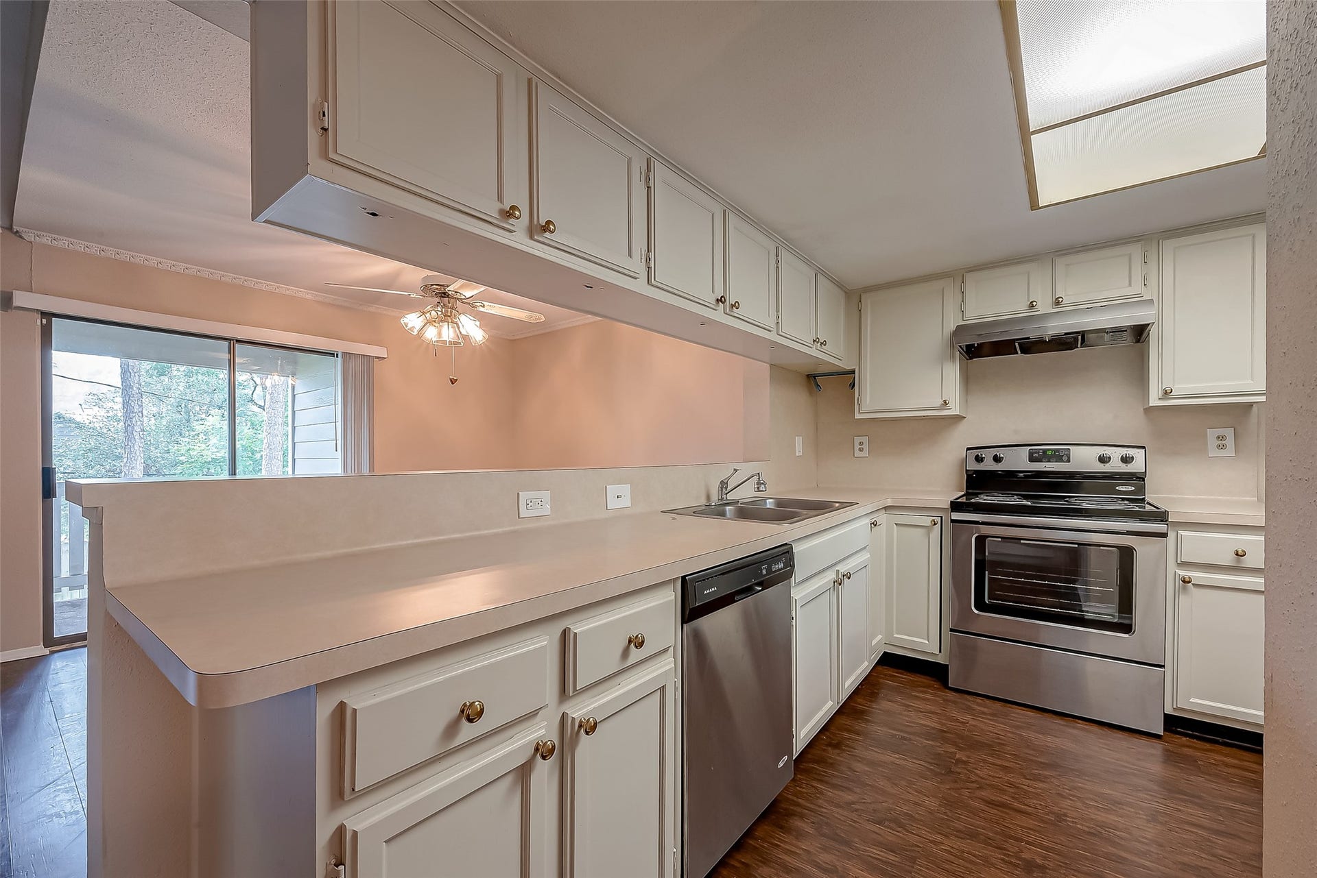 14911 Wunderlich Drive, #1206, Houston, TX 77069 14911 Wunderlich Drive, #1206, Houston, TX 77069