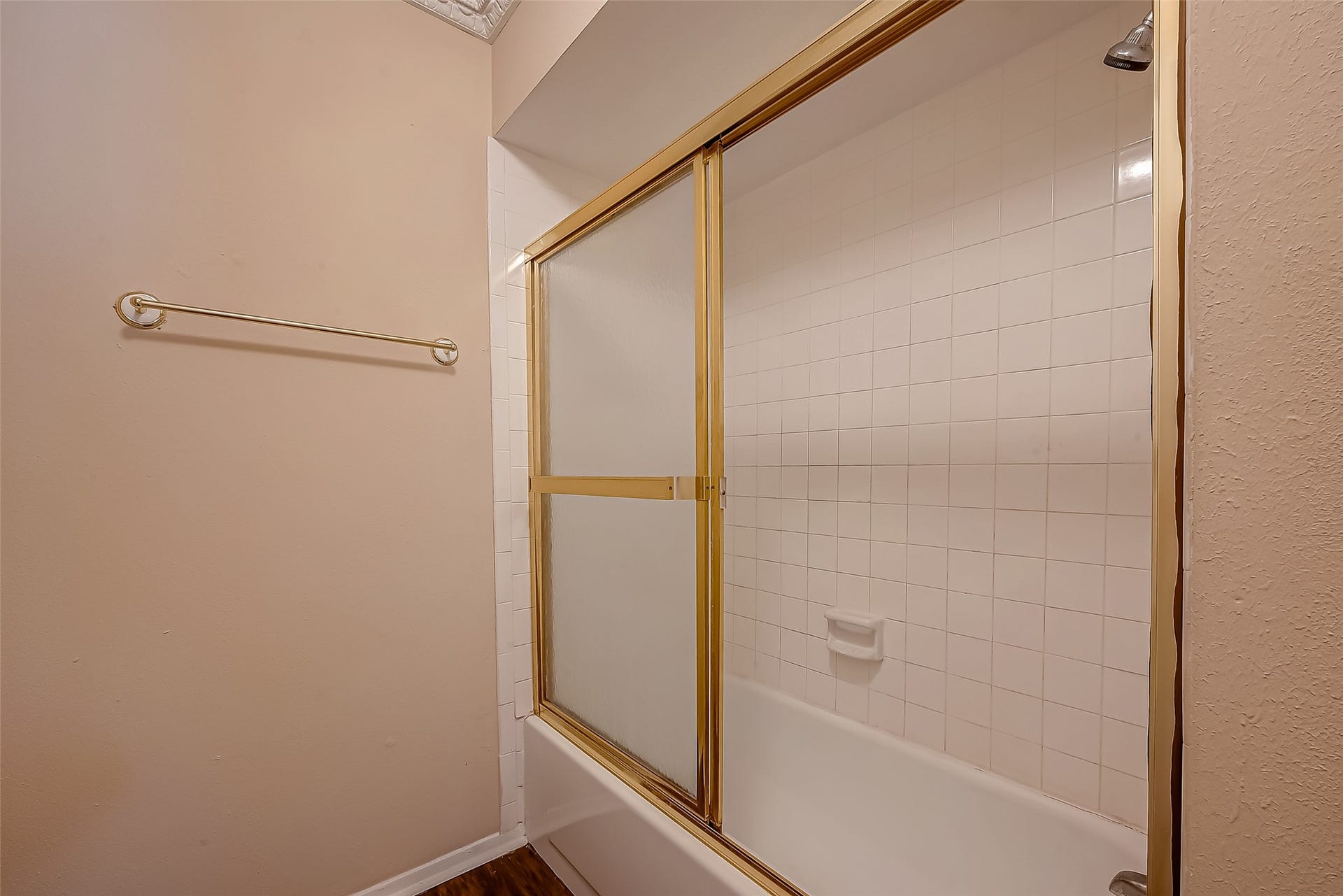 14911 Wunderlich Drive, #1206, Houston, TX 77069 14911 Wunderlich Drive, #1206, Houston, TX 77069