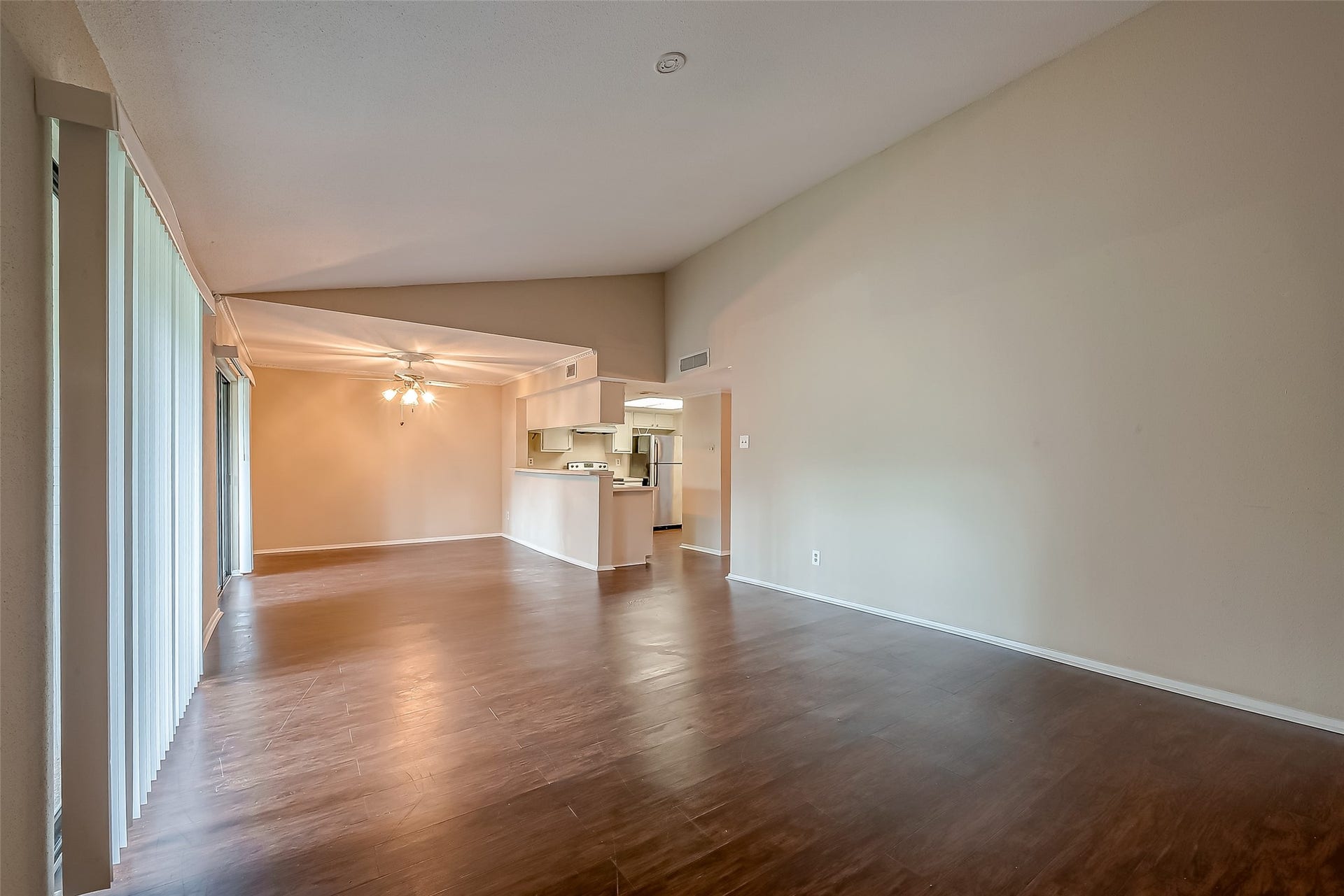 14911 Wunderlich Drive, #1206, Houston, TX 77069 14911 Wunderlich Drive, #1206, Houston, TX 77069