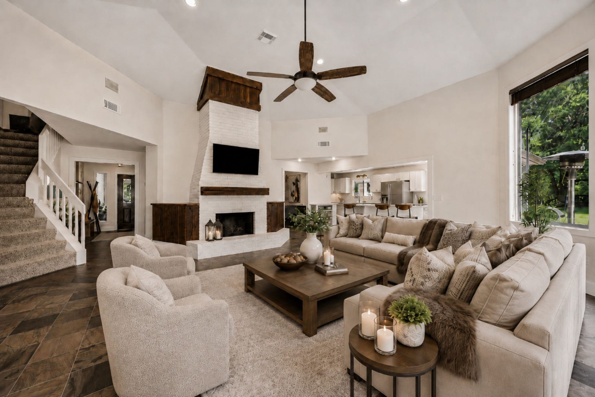 2020 PECAN LAKE DRIVE, Richmond, TX 77406 SPACIOUS MAIN LIVING AREA FEATURES A VAULTED CEILING, FIREPLACE, TILE FLOORING, AND OPEN SIGHTLINES INTO THE KITCHEN. ***Virtually Staged.