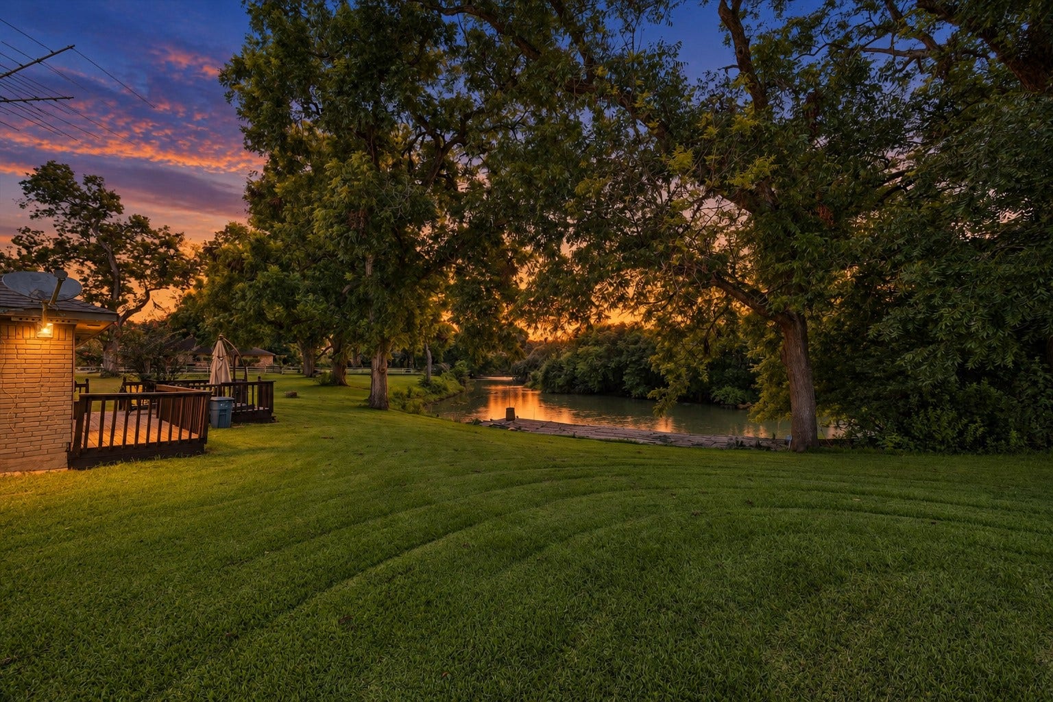 2020 PECAN LAKE DRIVE, Richmond, TX 77406 READY TO GET YOUR BOAT IN THE WATER?