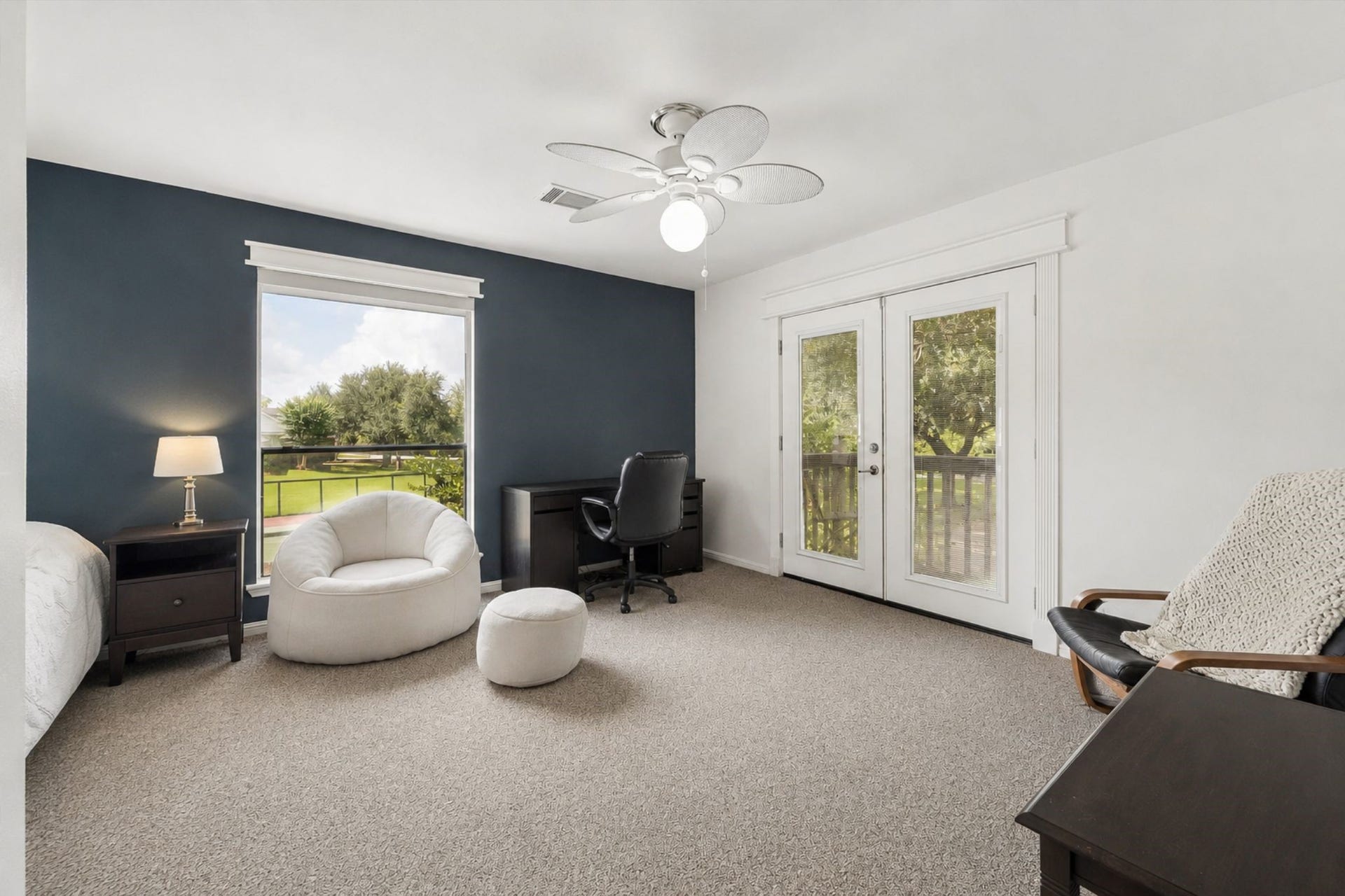 2020 PECAN LAKE DRIVE, Richmond, TX 77406 ALTERNATE ANGLE OF THE ROOM SHOWING DIRECT ACCESS TO THE RELAXING BALCONY.