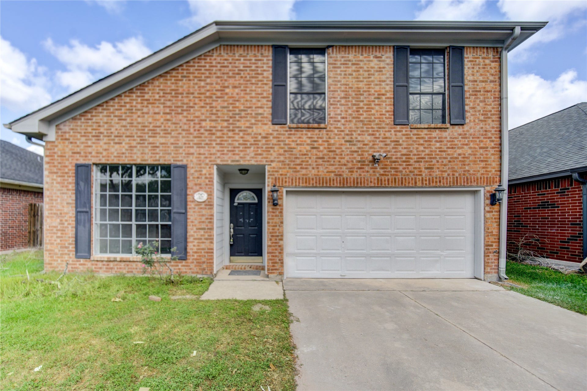 308 N Ranch House Road, Angleton, TX 77515 308 N Ranch House Road, Angleton, TX 77515