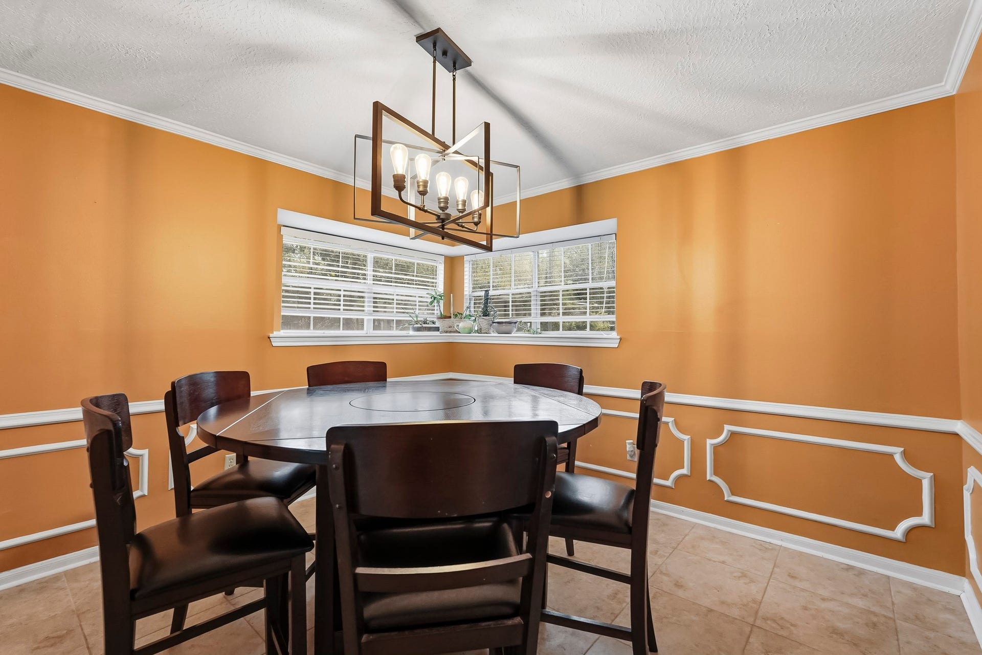3610 Valley Haven Drive, Houston, TX 77339 Formal dining room.