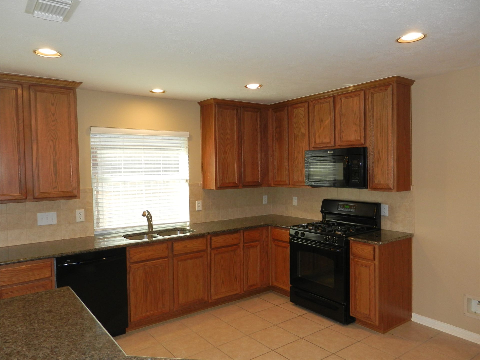 7810 Foster Brook Lane, Richmond, TX 77407 7810 Foster Brook Lane, Richmond, TX 77407