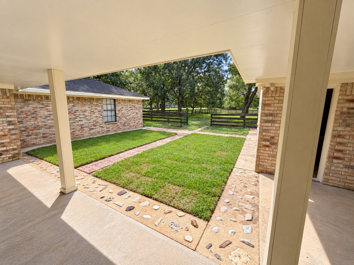 407 Branding Iron Circle, Angleton, TX 77515 407 Branding Iron Circle, Angleton, TX 77515
