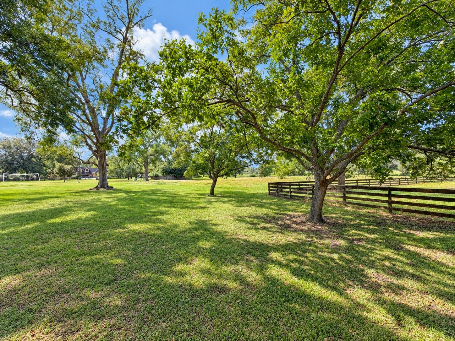 407 Branding Iron Circle, Angleton, TX 77515 407 Branding Iron Circle, Angleton, TX 77515