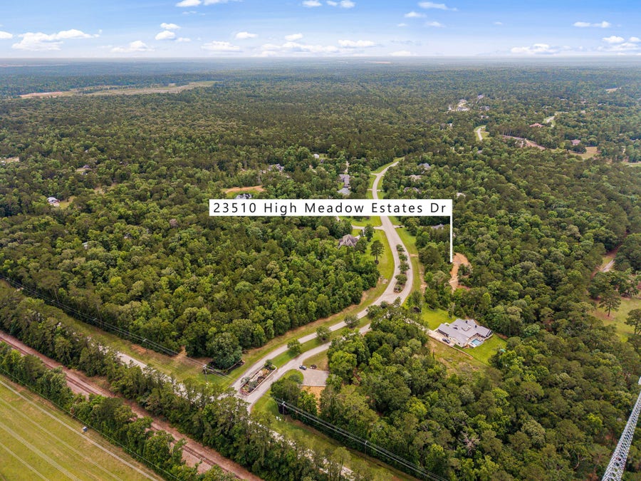 Property photo for 23510 High Meadow Estates Drive, Montgomery, TX