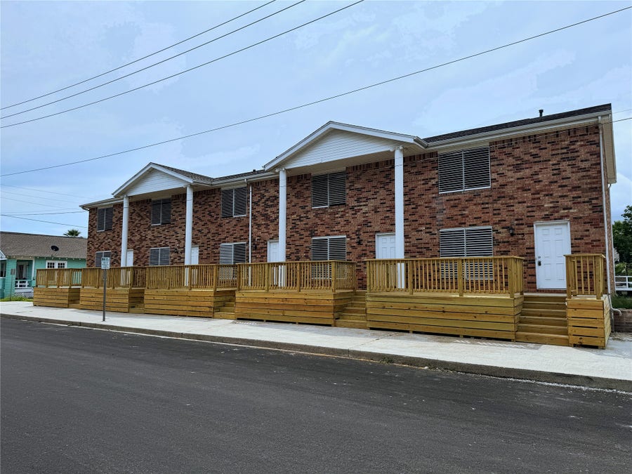 Property photo for 711 7th Street, #1, Galveston, TX
