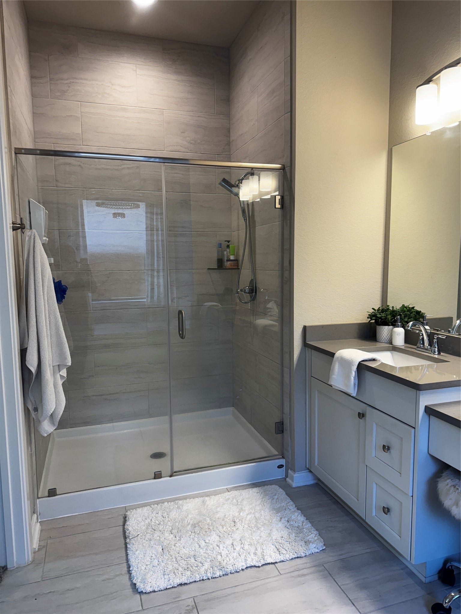 4594 Silver Moon Drive, Spring, TX 77386 4594 Silver Moon Drive, Spring, TX 77386